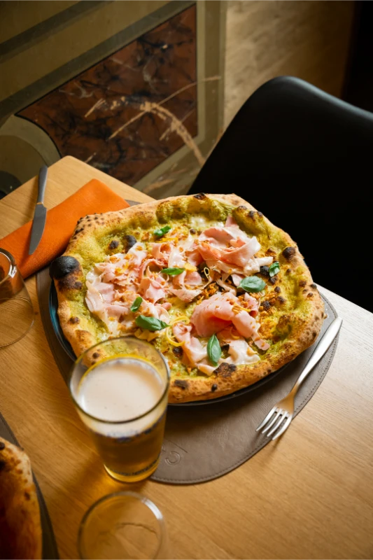 ristorante pizzeria costa siena pizza napoletana tradizione senese